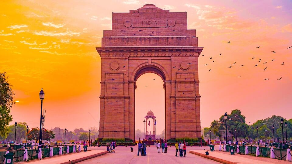 India Gate war memorial in New Delhi at sunset
